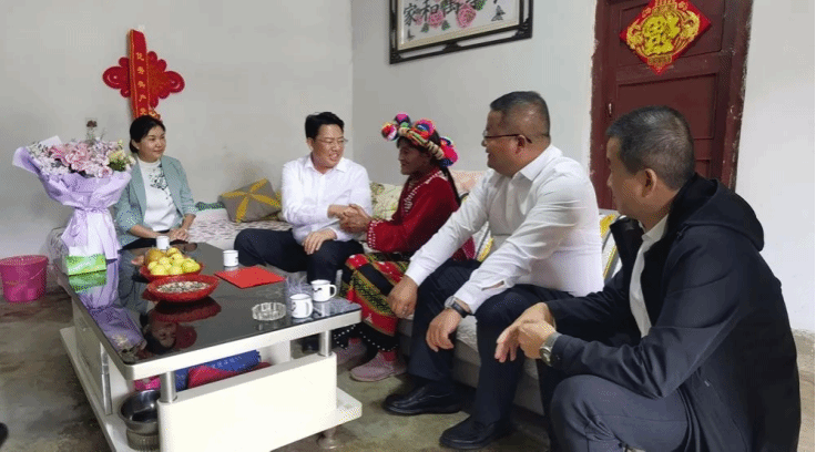 唐兴平在重阳节慰问时强调：大力弘扬孝老爱亲的传统美德 不断开创老龄工作新局面