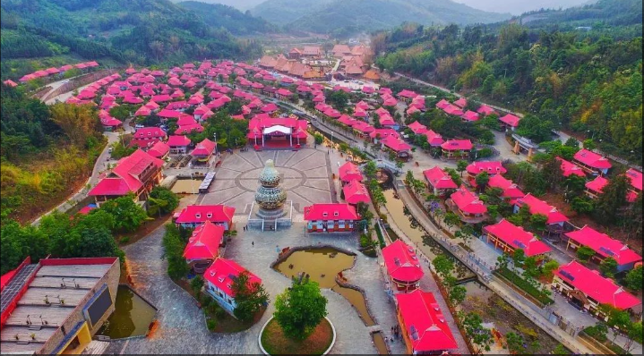 世界佤乡·秘境沧源 | 葫芦小镇景区